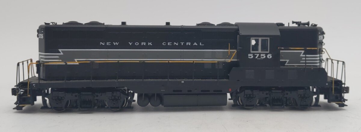 Proto 2000 23150 HO Scale New York Central GP7 Diesel Locomotive #5756 EX