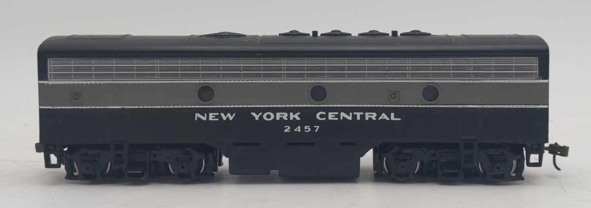 Bachmann 31222 HO New York Central EMD F7B Unit Powered Diesel Locomotive #2457 EX