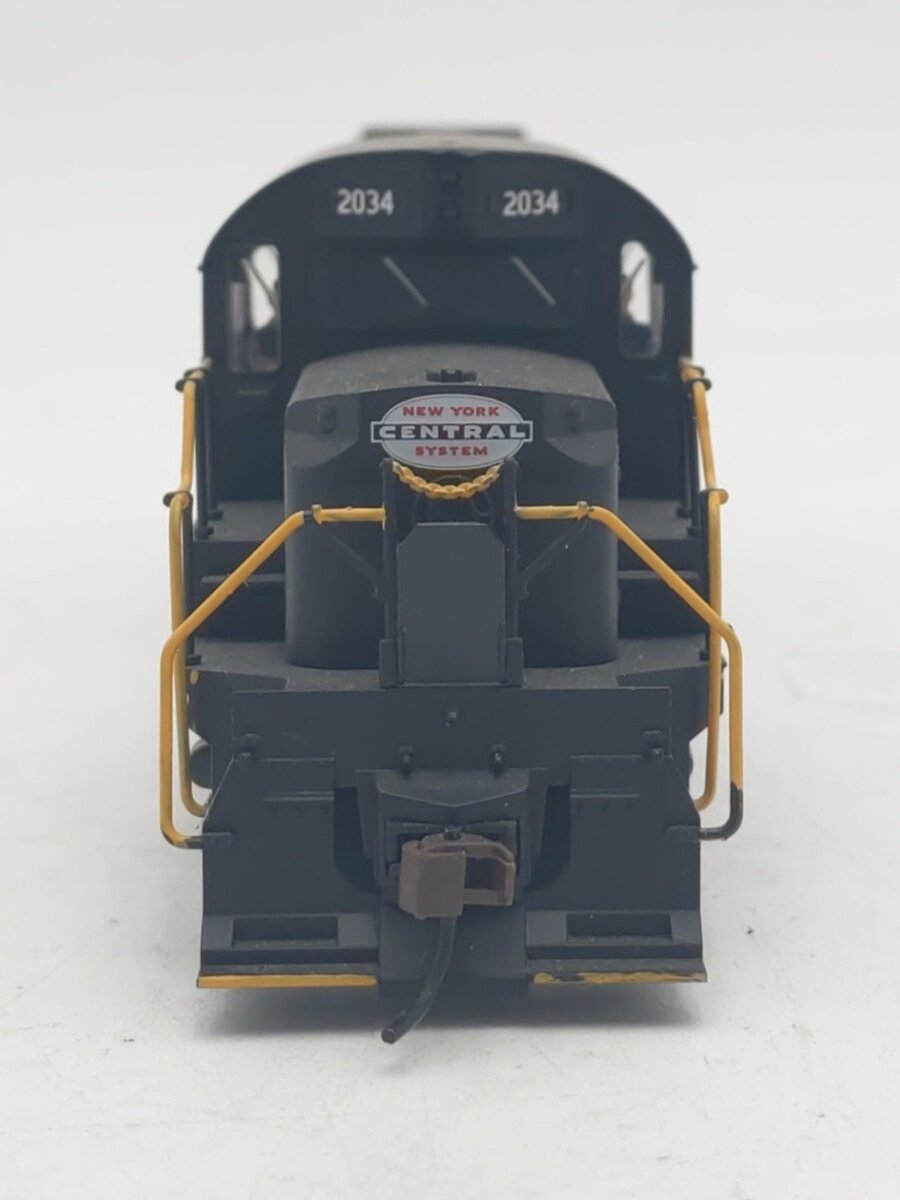Atlas 8393 HO New York Central Diesel Locomotive #2034 EX