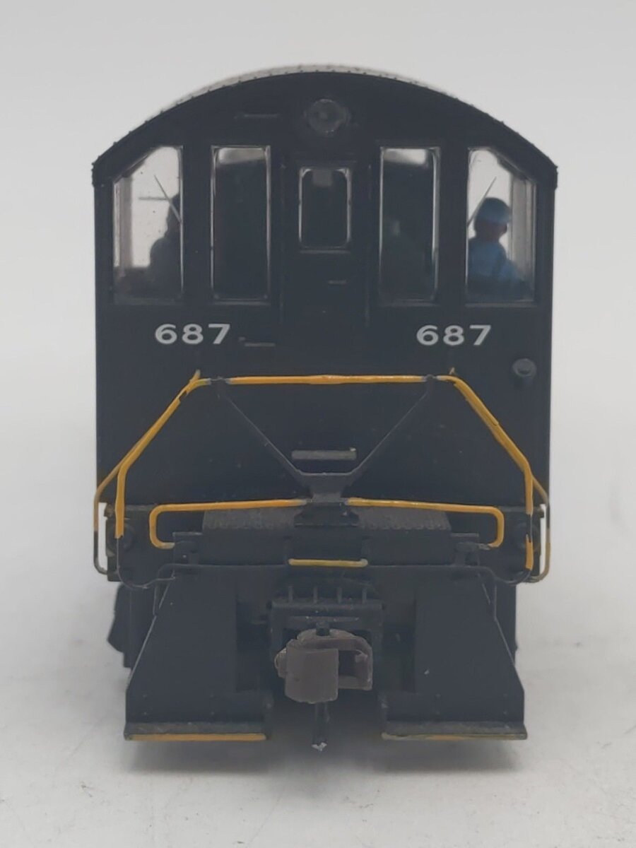 Proto 2000 23731 HO Scale New York Central  S1 Locomotive #687 EX