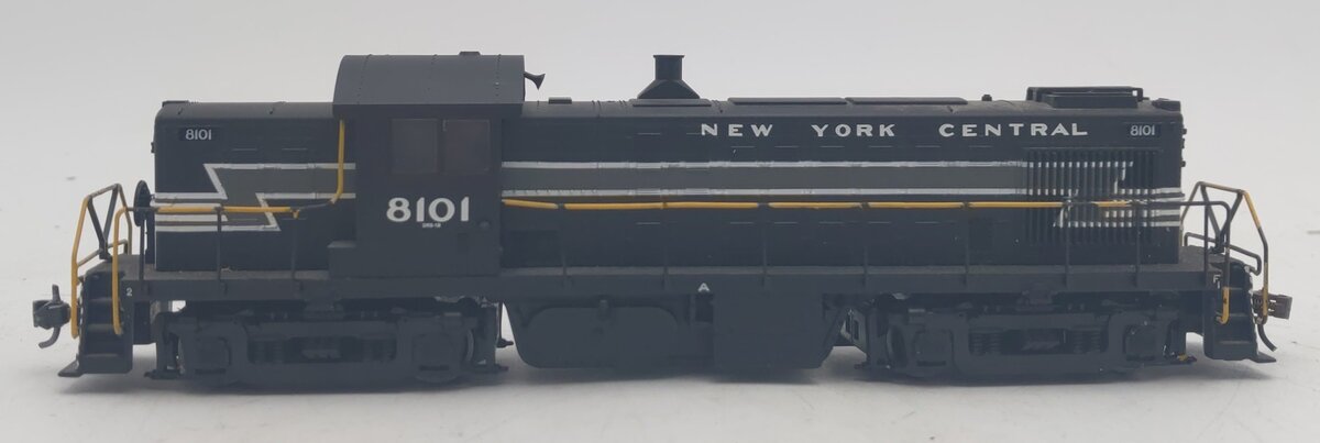 Atlas 8858 HO Scale New York Central RS-1 Alco Diesel Locomotive #8101 EX