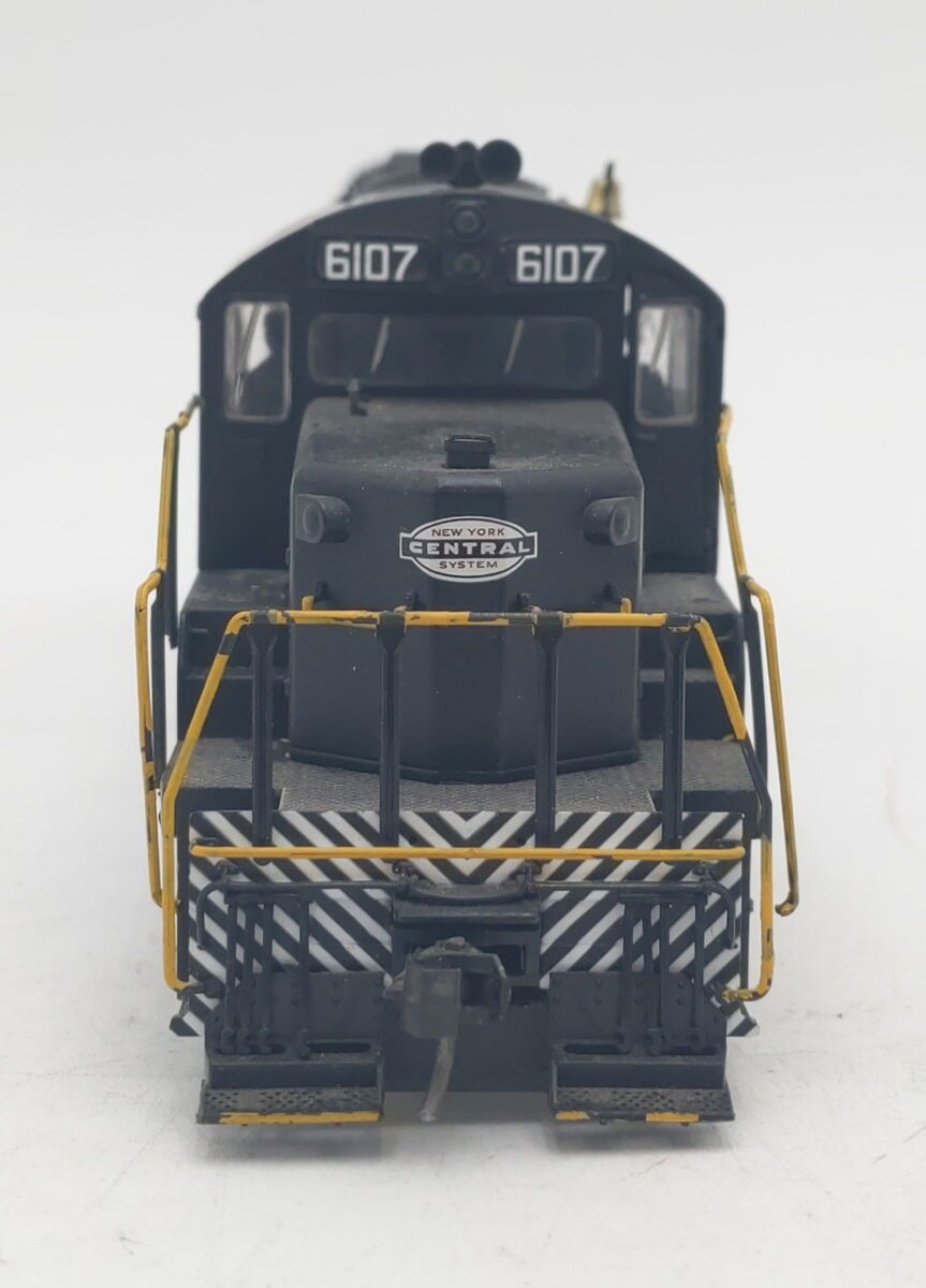 Proto 2000 8069 HO Scale New York Central EMD GP20 Diesel Locomotive #6107 EX