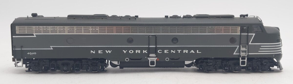Proto 2000 8038 HO Scale New York Central E8/9 Diesel Locomotive #4040 EX