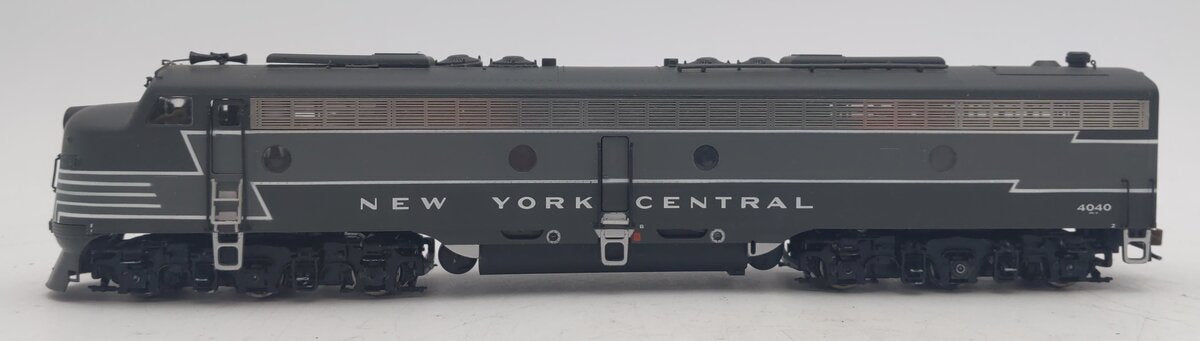Proto 2000 8038 HO Scale New York Central E8/9 Diesel Locomotive #4040 EX
