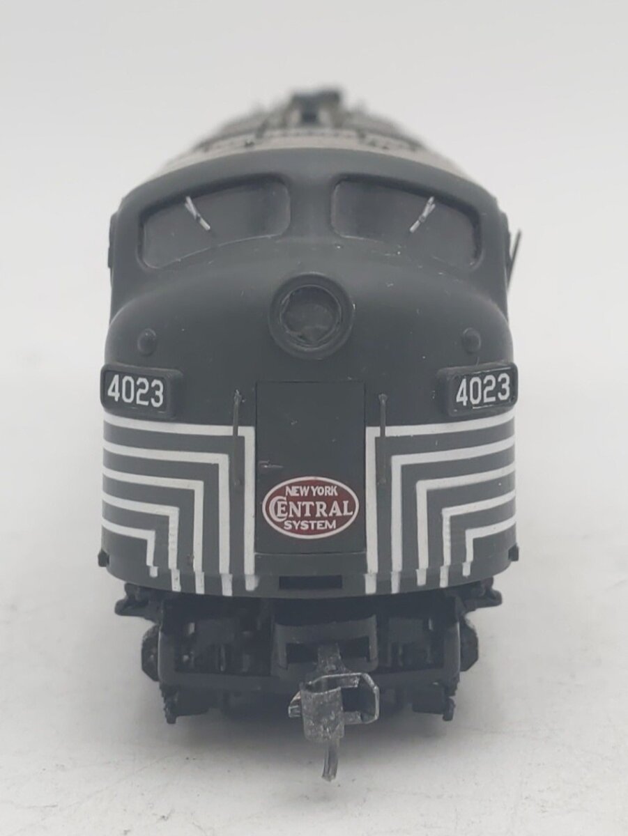 Proto 2000 21065 HO Scale New York Central E7 Diesel Locomotive #4023 VG