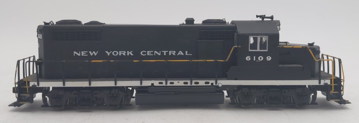 Proto 2000 8066 HO Scale New York Central EMD GP20 Diesel Locomotive #6109