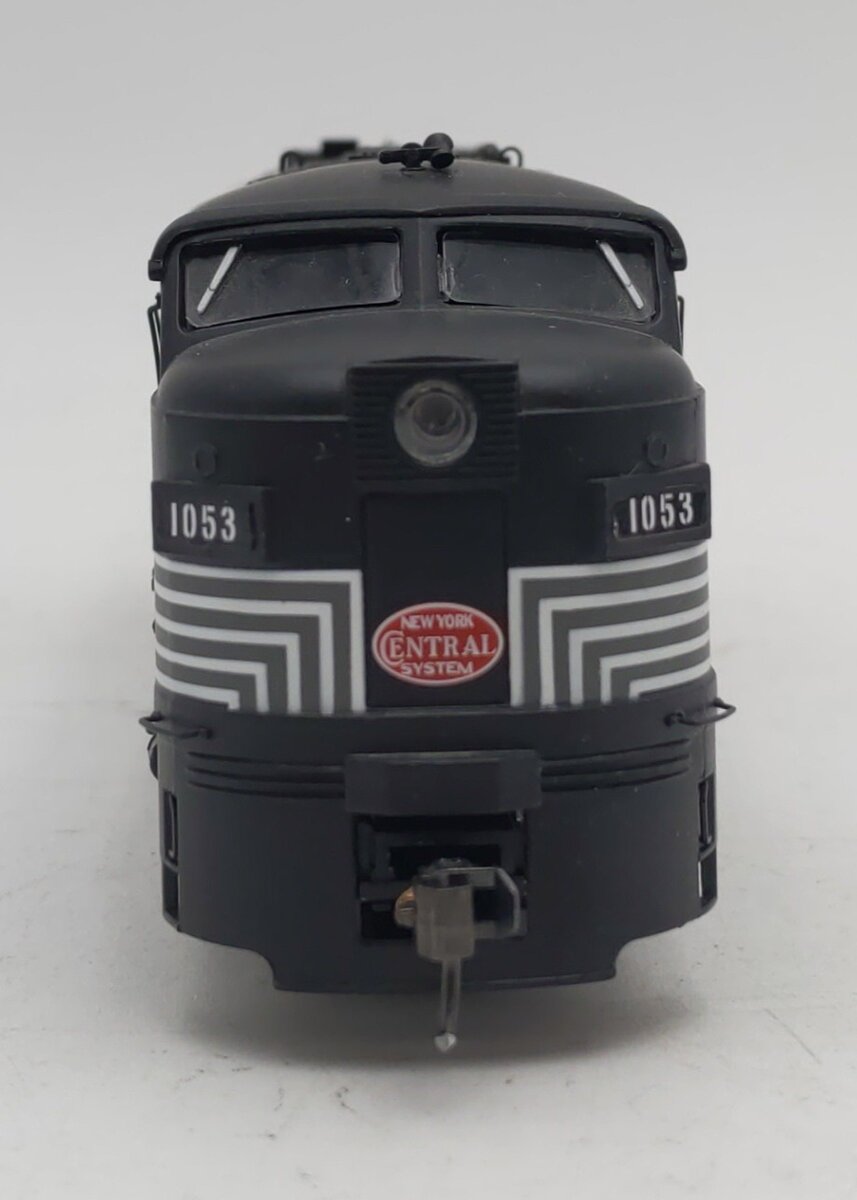 Proto 2000 30206 HO Scale New York Central FA2 Diesel Locomotive #1053 EX