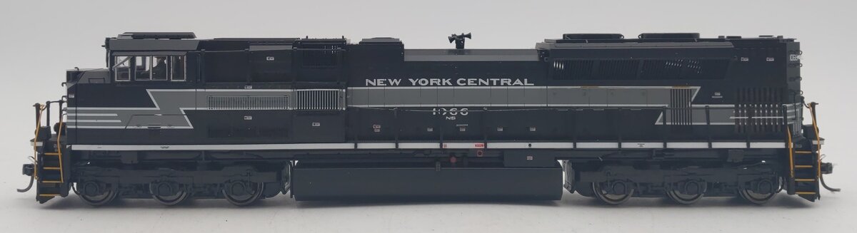 MTH 80-2243-0 HO NYC Diesel Locomotive #1066 EX/Box