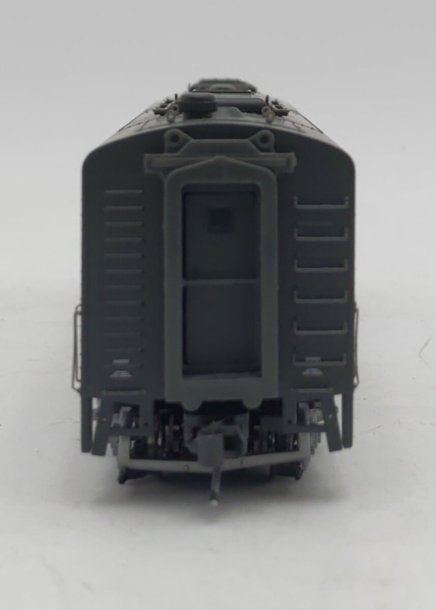 Proto 2000 920-31712 HO Scale NYC E8/9 Powered Diesel Locomotive #4089 VG
