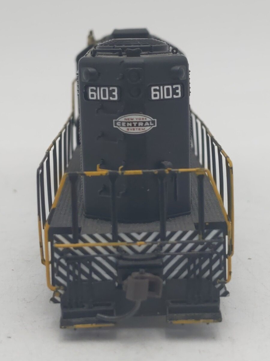 Proto 2000 8065 HO Scale New York Central EMD GP20 Diesel Locomotive #6103 VG