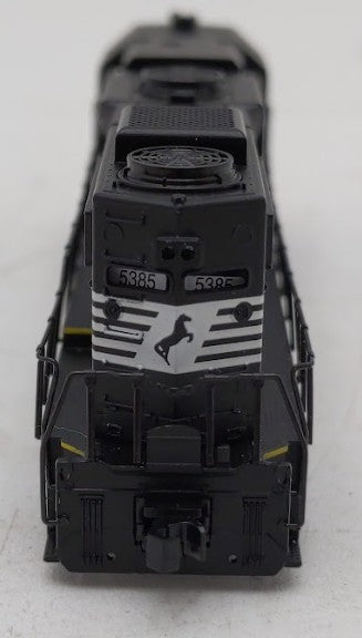 Walthers 920-75007 N Scale Norfolk Southern GP38-2 Diesel Locomotive #5385 EX/Box