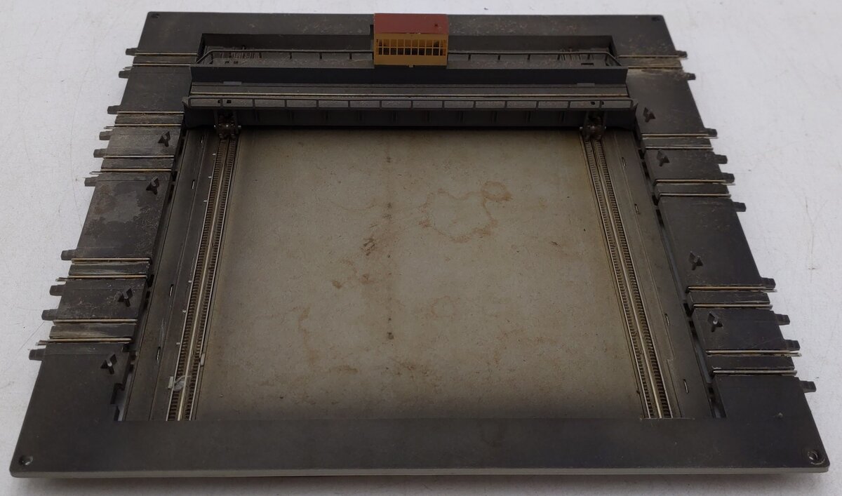Marklin 8994 Z Scale Transfer Table VG/Box