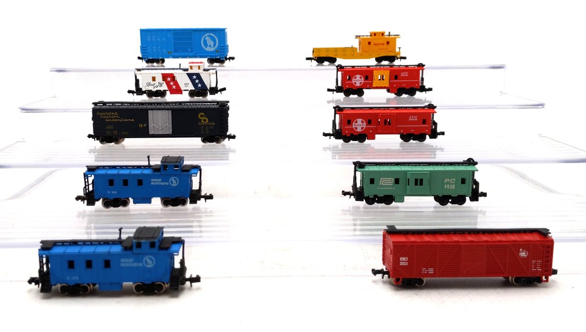 Bachmann & Other N Scale Assorted Freight Cars [10] EX