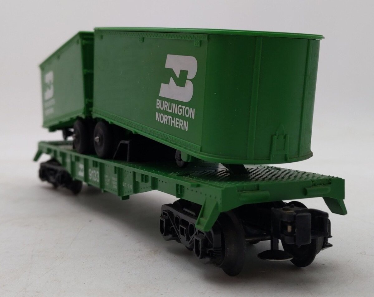 Lionel 6-9133 O Gauge Burlington Northern Flatcar #9133 with Trailers EX/Box