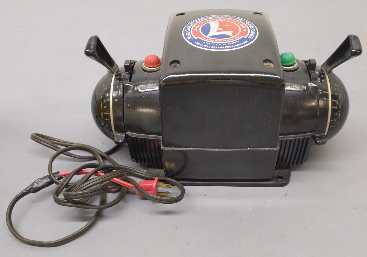 Lionel ZW Vintage O Trainmaster 275 Watt Transformer with Whistle VG/Box