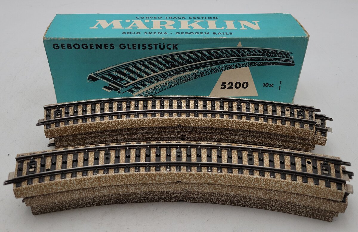 Marklin 5200 HO Curved Track (Box of 10) EX/Box