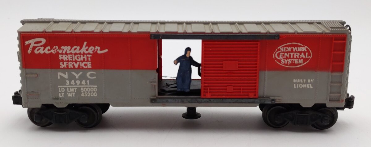 Lionel 3494-1 Vintage O New York Central Pacemaker Operating Boxcar VG