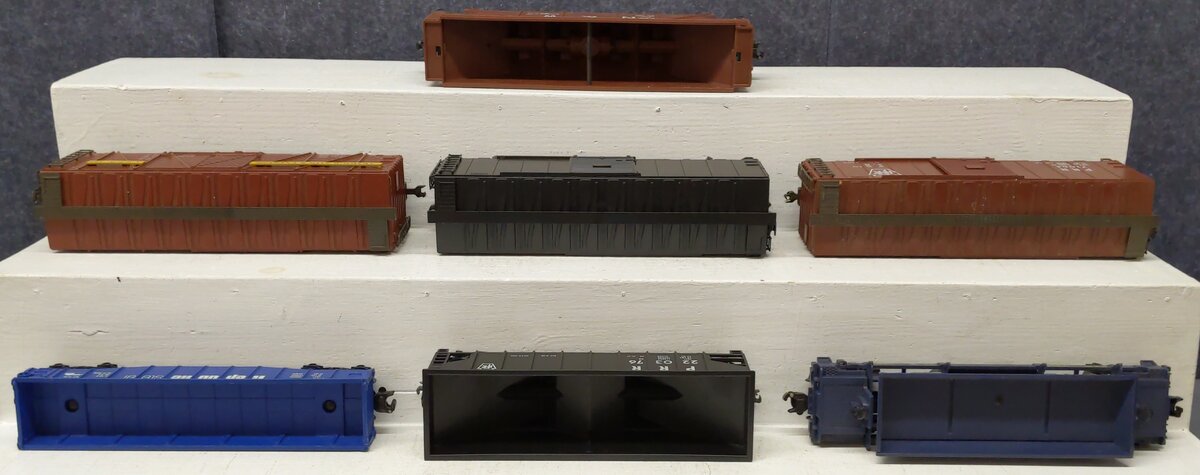 Lionel/Atlas/Other O Gauge Freight Cars #9304,9136,398,220376,9111,71064 [7] VG
