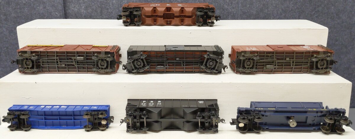 Lionel/Atlas/Other O Gauge Freight Cars #9304,9136,398,220376,9111,71064 [7] VG