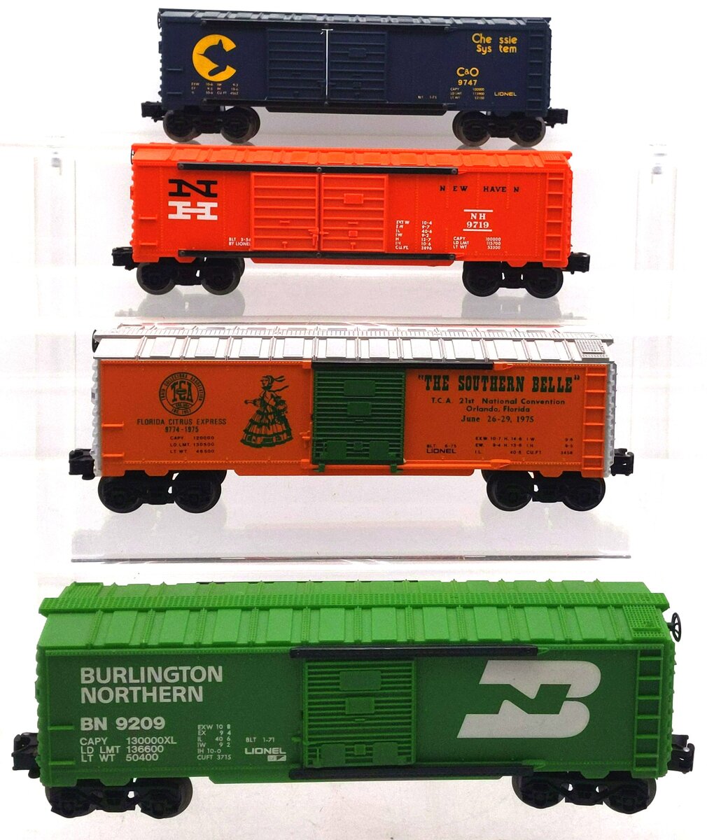 Lionel O Gauge Assorted Boxcars: 9747, 9774, 9209, 9719 [4] VG
