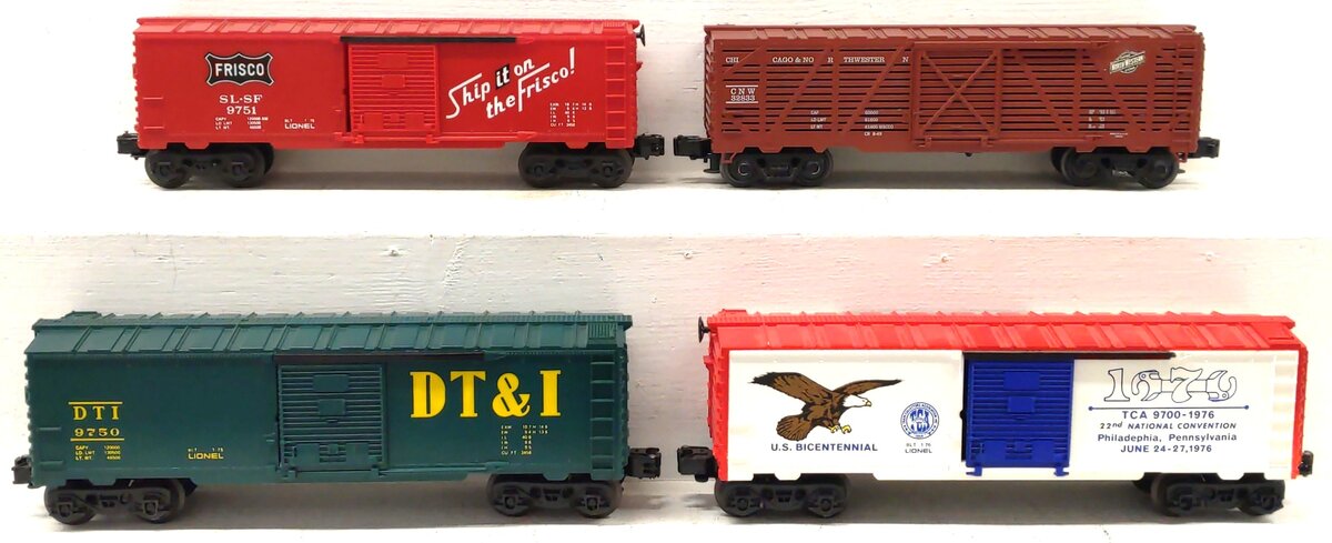 Lionel O Gauge Assorted Boxcars: 9700, 9750, 32833, 9751 [4] VG
