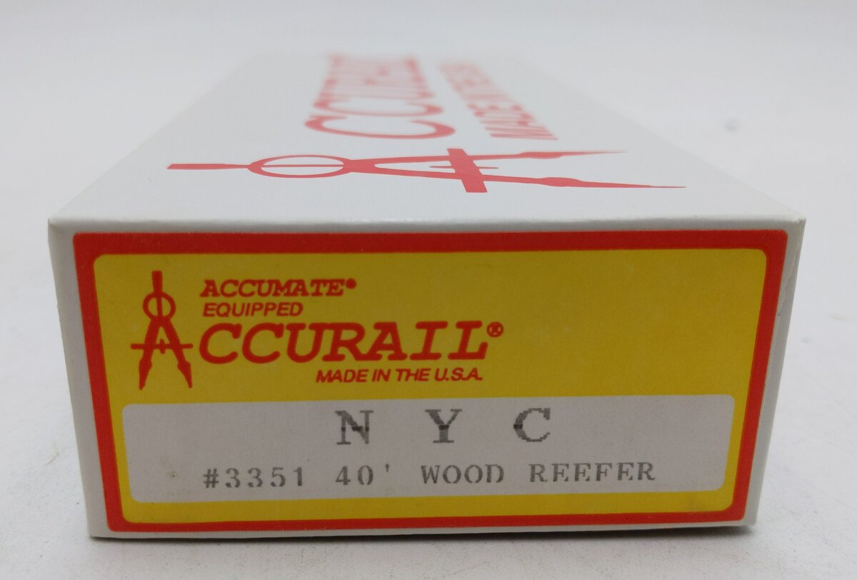 Accurail 3351 HO NYC 40' Wood Reefer NIB