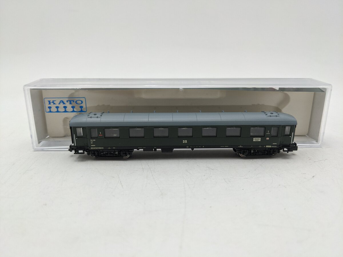 Kato N Scale Deutsche Reichsbahn Passenger Car EX/Box