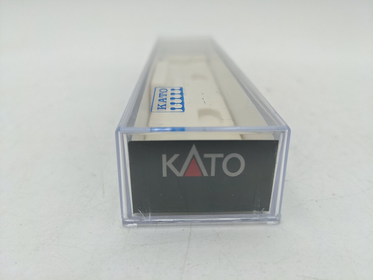 Kato N Scale Deutsche Reichsbahn Passenger Car EX/Box