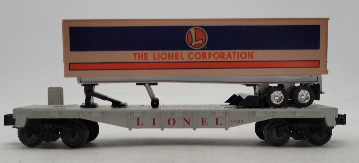 Lionel 6-16924 O Gauge Lionel Flatcar #6424 with Lionel Corporation Trailer EX/Box