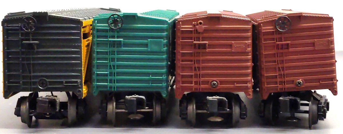 Lionel O Gauge Assorted Boxcars: 9214, 9230, 16238, 19828 [4] VG