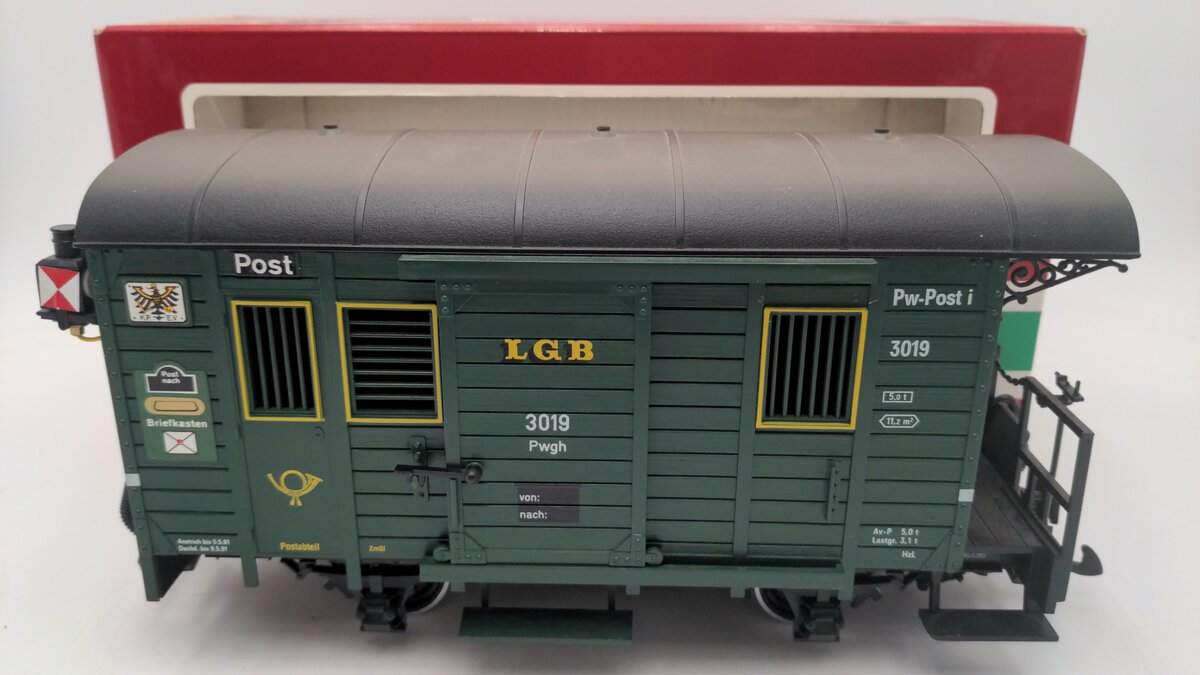 LGB 3019 G Scale Mail Post Car with Lights (Metal Wheels) VG/Box