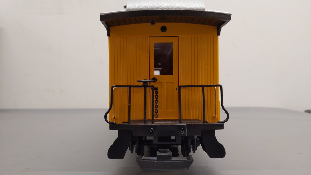 LGB 3084 G Scale D&RG Yellow & Silver Baggage Car #126 VG/Box