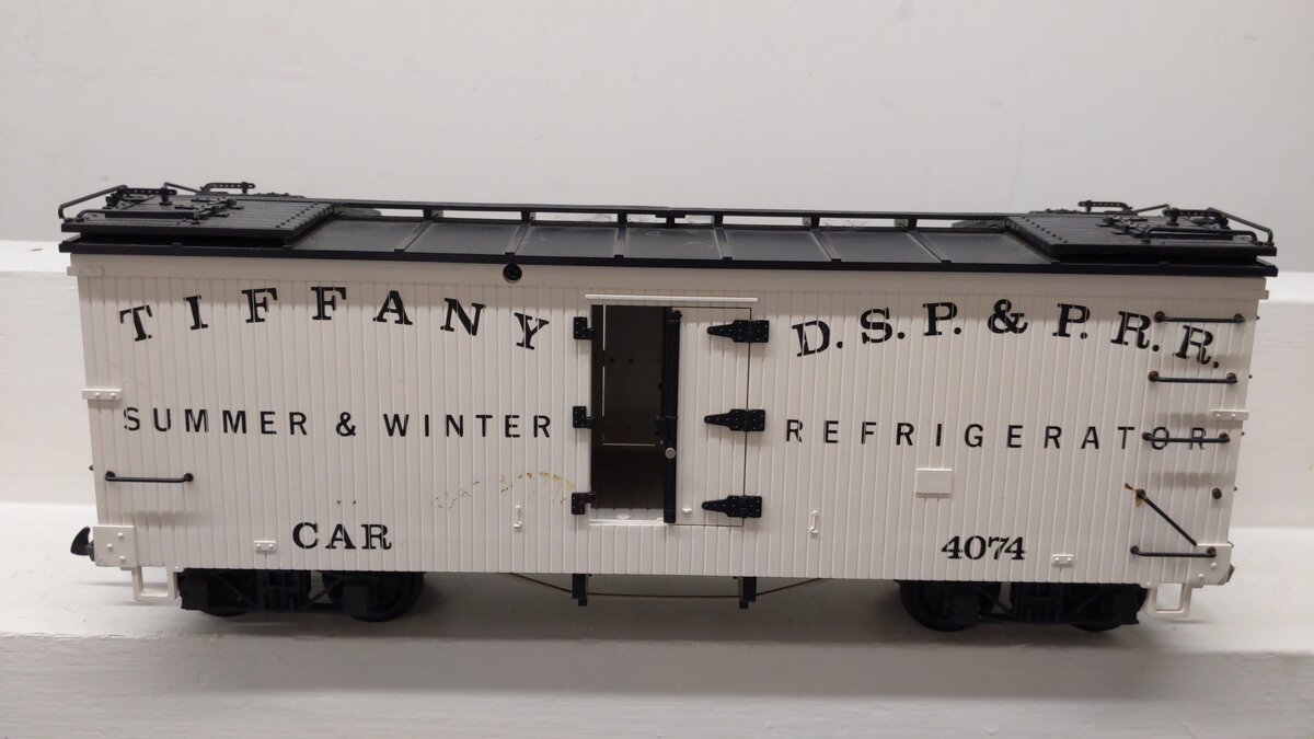 LGB 4074-B02 G Scale Denver, South Park and Pacific Reefer Car VG/Box