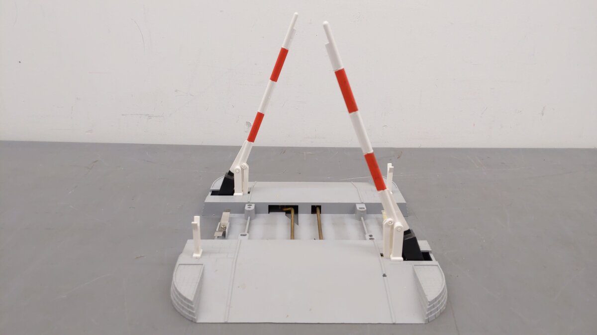 LGB 5065 Operating Crossing Gate Set EX/Box