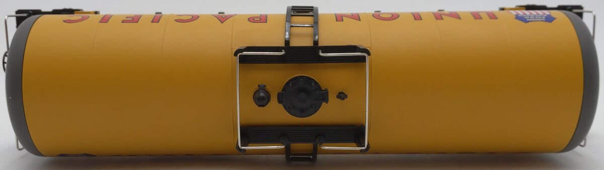 MTH 20-9205 O Gauge Union Pacific Unibody Tank Car #67890 EX/Box