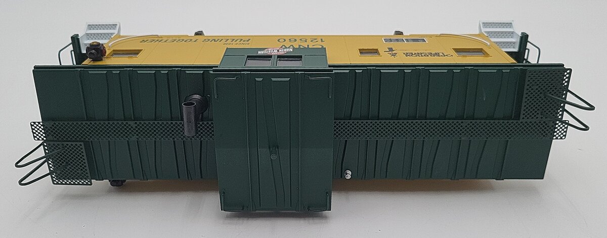 K-Line K613-1311 O Gauge Chicago & North Western Extended Vision Caboose #12560 EX/Box