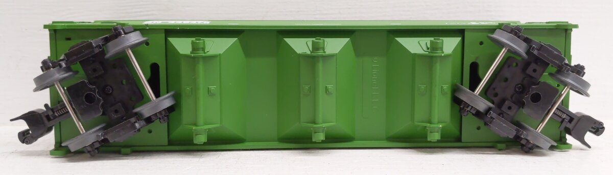 Lionel 3-18082 O Gauge Burlington Northern 3-Bay Covered Hopper #449478 LN/Box