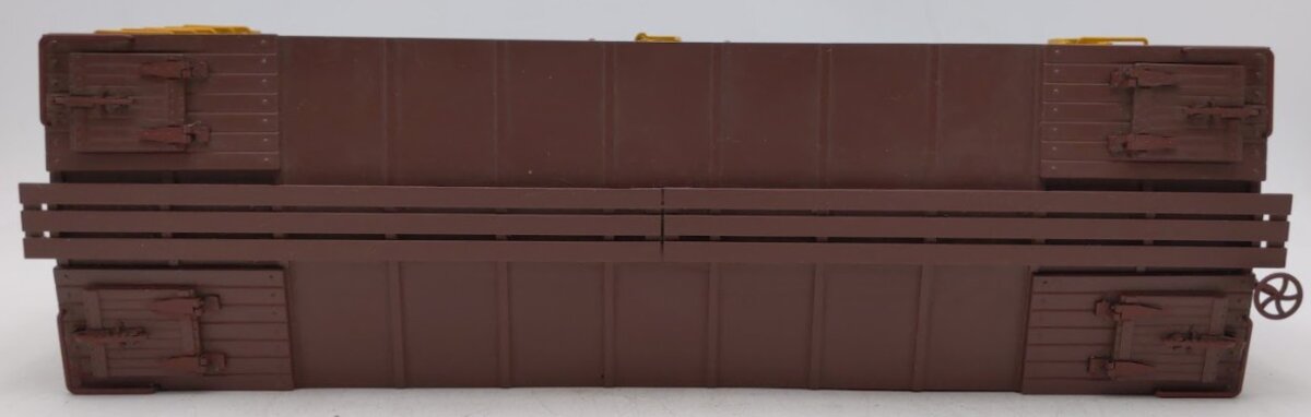 USA Trains R16045 G Gauge Colorado & Southern Reefer Car #1056 (Metal Wheels) VG/Box