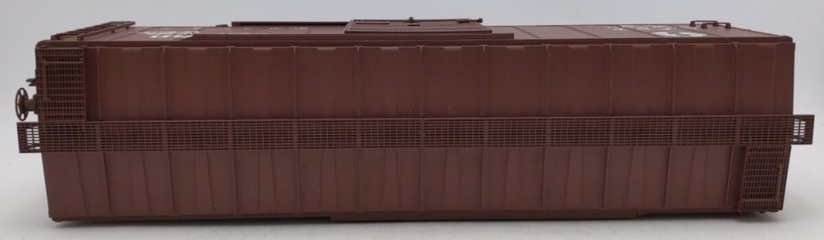 USA Trains R19226C G Gauge Santa Fe 40 Ft. PS-1 Simulated Steel Box Car #272200 VG/Box