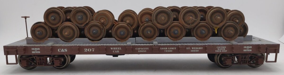 USA Trains R1887 G Gauge Colorado and Southern Wheel Car #207 (Metal Wheels) VG/Box