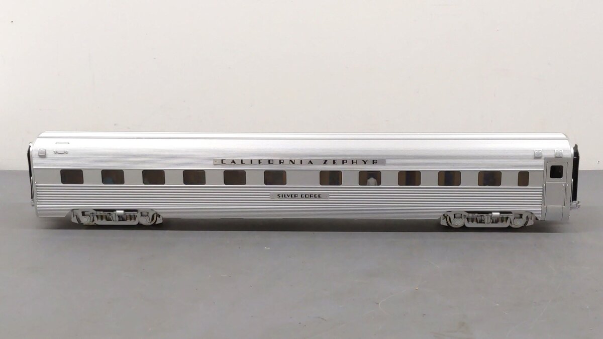 USA Trains 31015 "California Zephyr" Aluminum Sleeper Lighted (Metal Wheels) LN/Box