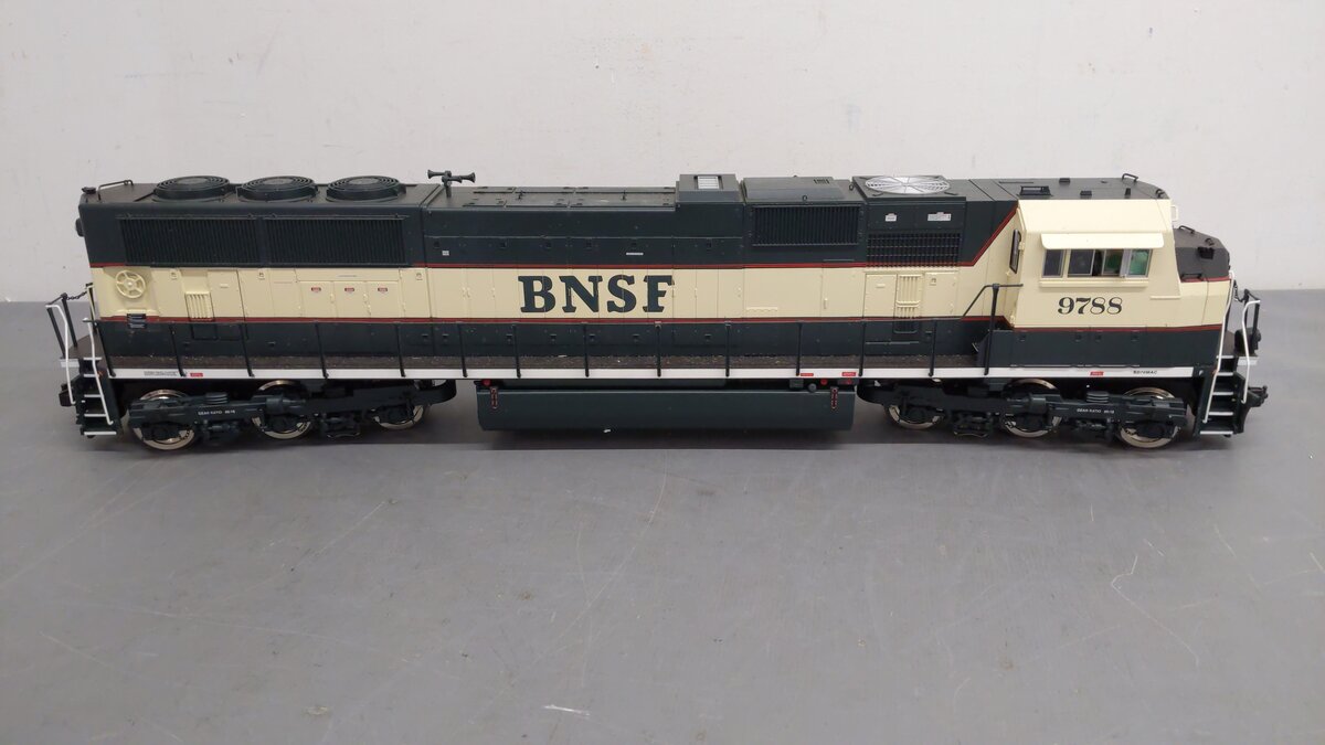 USA Trains R22614 G Burlington Northern Santa Fe EMD SD70 MAC Diesel Loco #9785 EX/Box