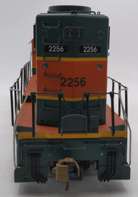 USA Trains R22204 G Gauge BNSF GP38-2 Diesel Engine #2256 with Sound/Box