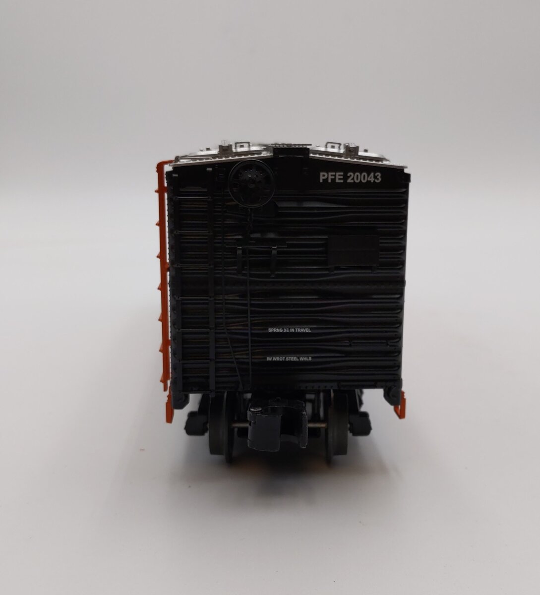 Lionel 6-17352 O Pacific Fruit Express Steel Sided Refrigerator Car #20043 NIB