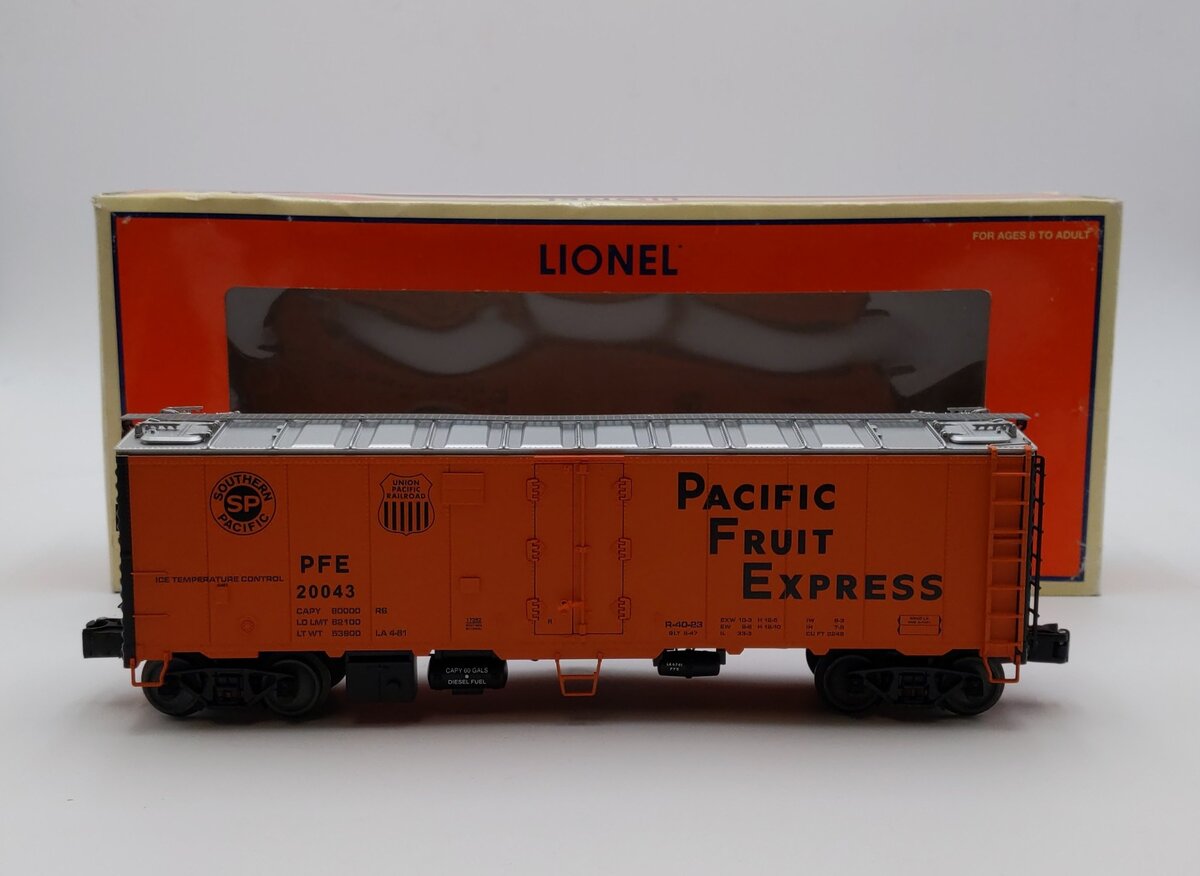 Lionel 6-17352 O Pacific Fruit Express Steel Sided Refrigerator Car #20043 NIB