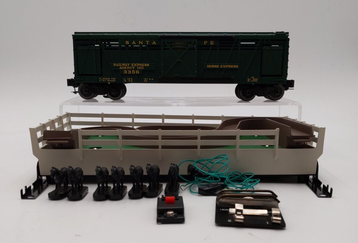 Lionel 6-29843 O Gauge PWC Santa Fe Horse Car & Corral #3356 EX/Box