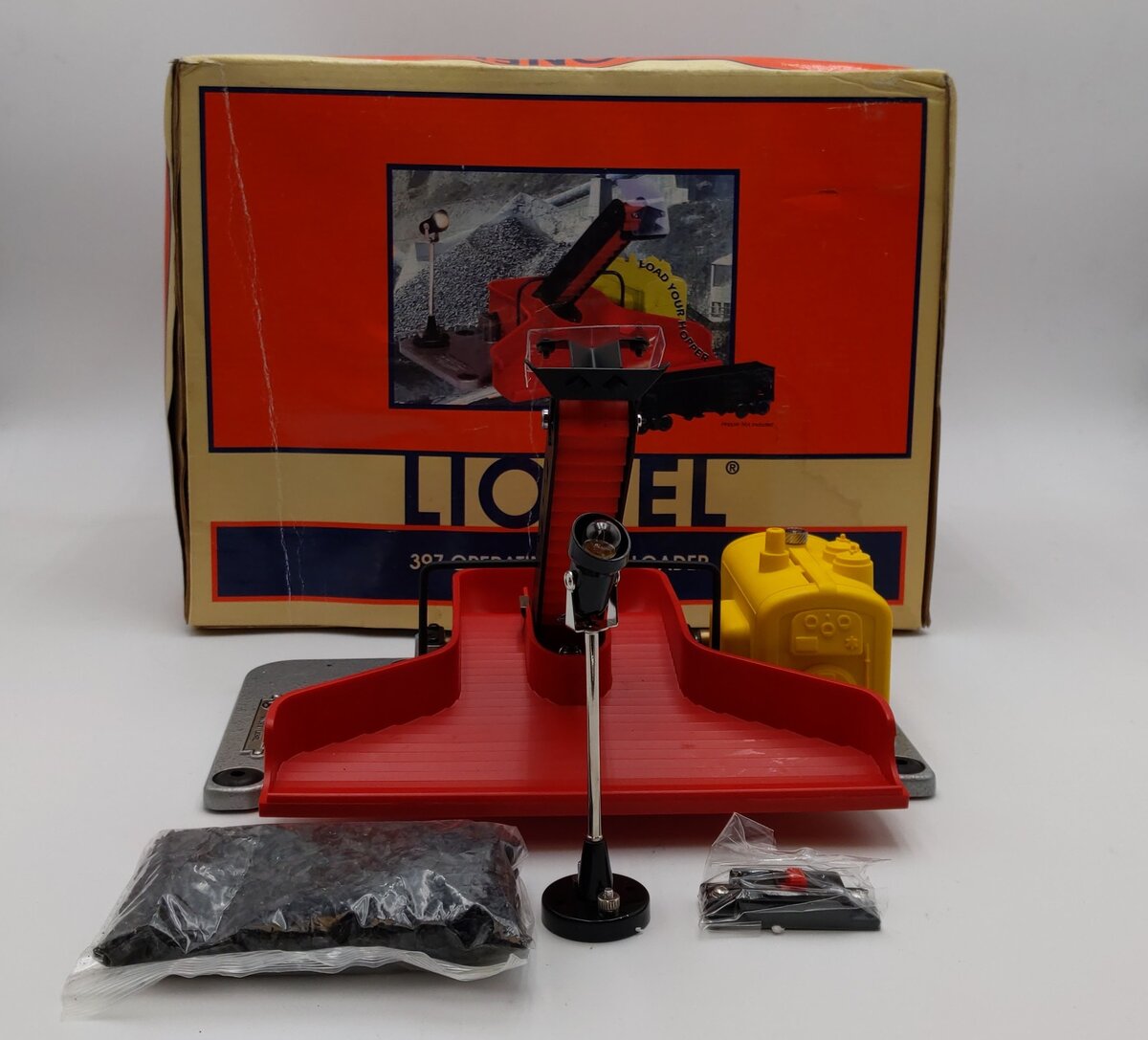 Lionel 6-14004 O Operating Coal Loader #397 NIB