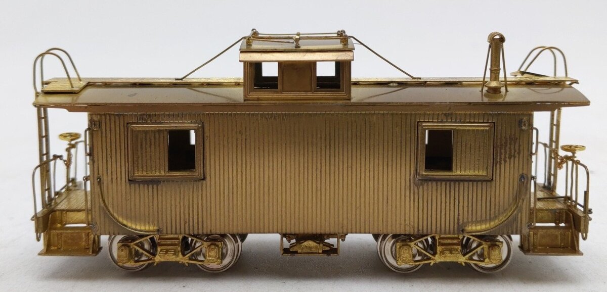Overland 90401-90540 HO Scale Chesapeake & Ohio Undecorated Caboose - Unpainted LN/Box