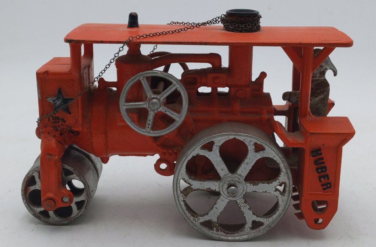 Hubert's Model RR Mfg. Cast Iron Huber Steam Tractor Toy VG