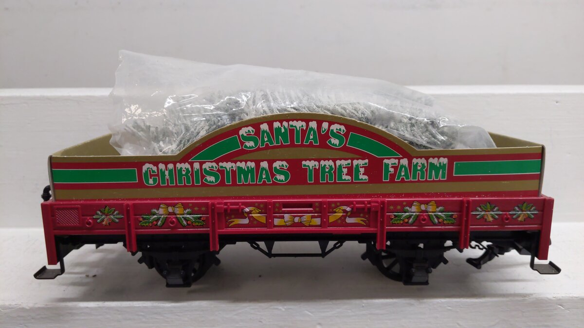 LGB 42103 G Scale Santa Christmas Tree Farm Gondola w/Tree Load EX/Box